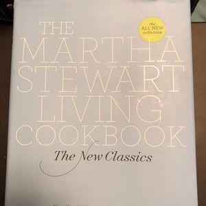 Hard Cover “The Martha Stewart Living Cookbook”